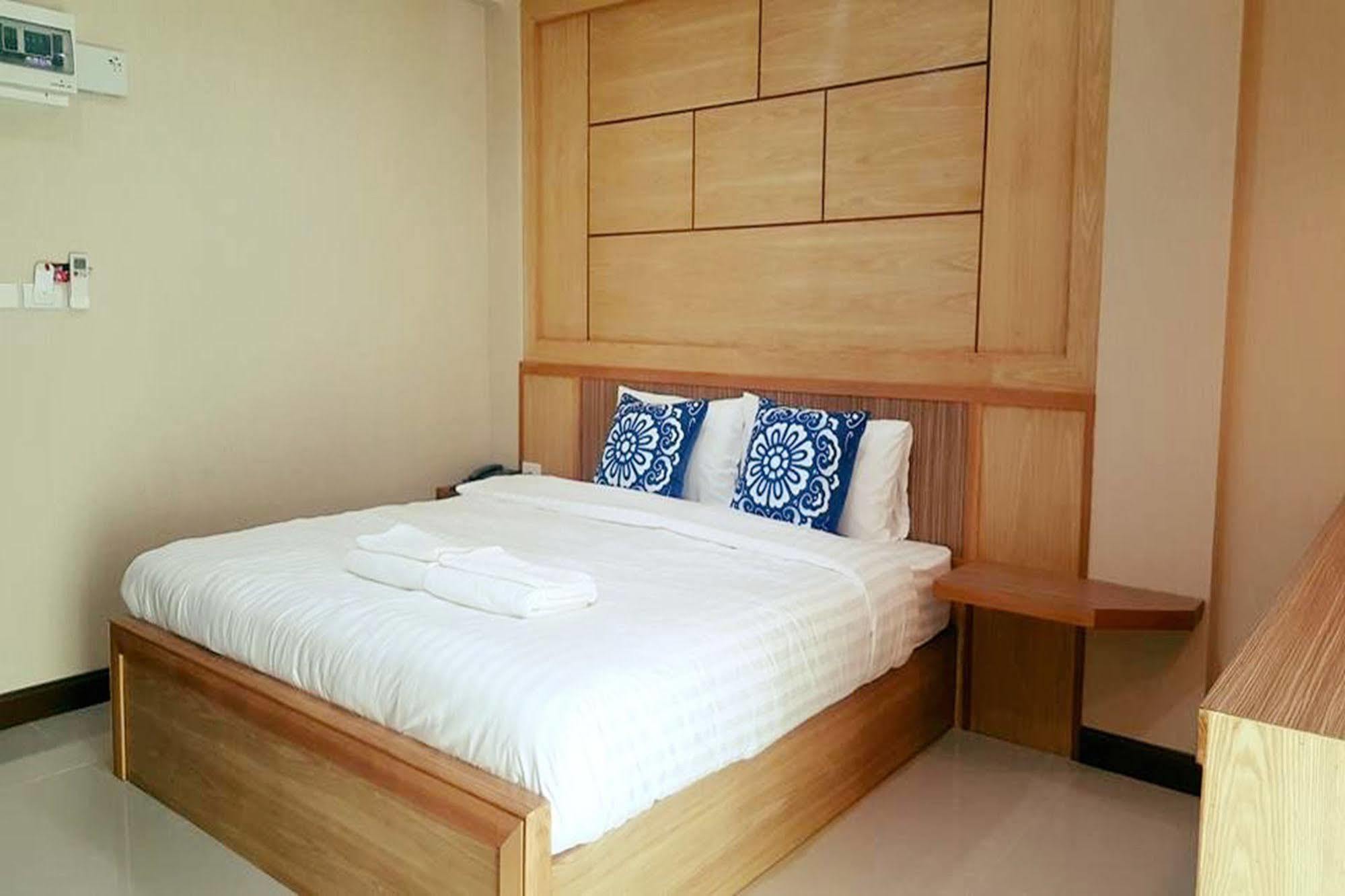 Monmuang Hotel Chiang Mai Luaran gambar